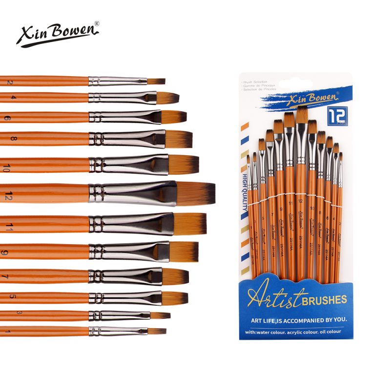 brown color paintbrushes