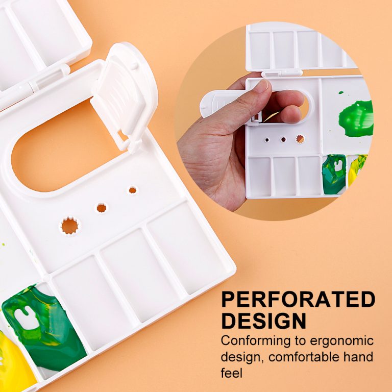 plastic palette with design