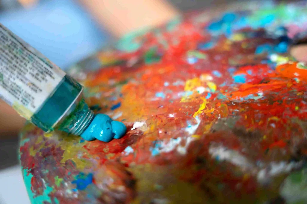 close-up-blue-paint-palette